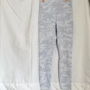 Lululemon Camouflage Leggings - Gray